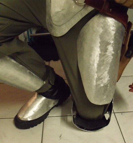 testfitknee.jpg