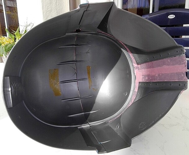 13 Helm innen vorher.jpg