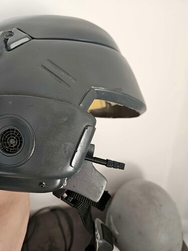 SThelmetsidewithmike