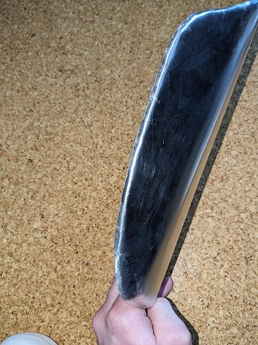 oberschenkel kante.jpg